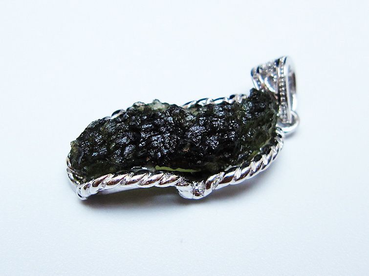 モルダバイト ペンダント [t525-2313] 3枚目