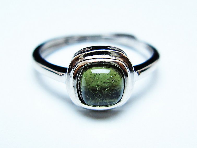 モルダバイト 指輪 (13号) [t526-1350] 1枚目