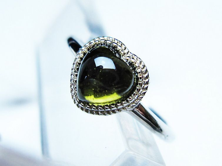 モルダバイト ハート 指輪 (13号) [t526-1376] 2枚目