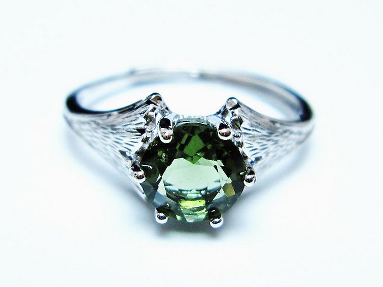 モルダバイト 指輪 (16号) [t526-1470] 1枚目