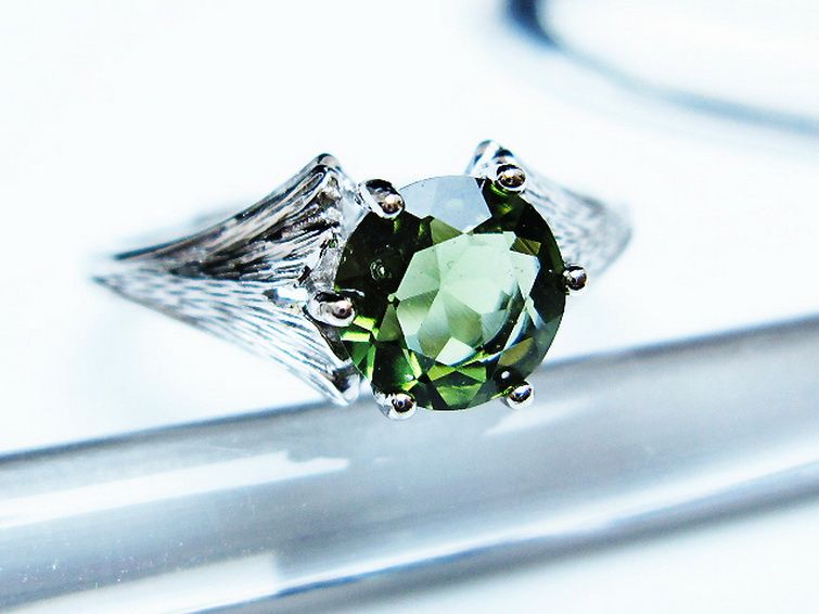 モルダバイト 指輪 (16号) [t526-1470] 3枚目