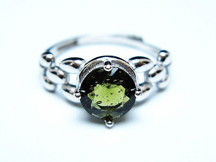 天然石　リング　指輪　まとめ売り　ラリマー ムーンストーン モルダバイト 楽天市場】mimi 天然石 リング レインボームーンストーン ムーン