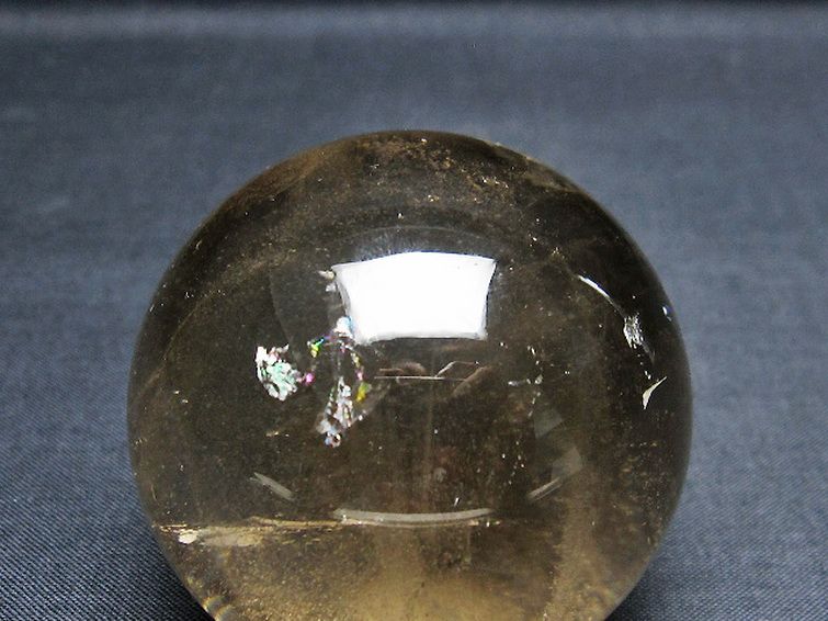 ライトニング水晶 丸玉 55mm [T529-5626] 2枚目