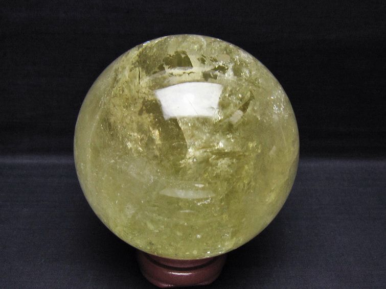 2.2Kg 虹入り シトリン水晶 丸玉 120mm [t529-6296] 3枚目