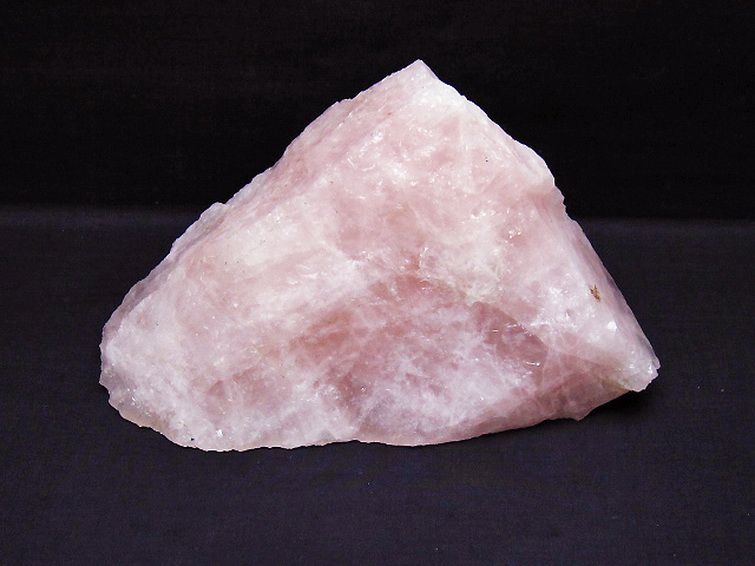 2.4Kg ローズクォーツ 原石[t568-4428]