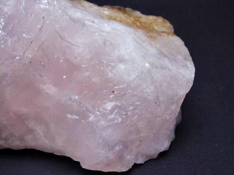 ローズクォーツ 原石 [t568-4444] 3枚目