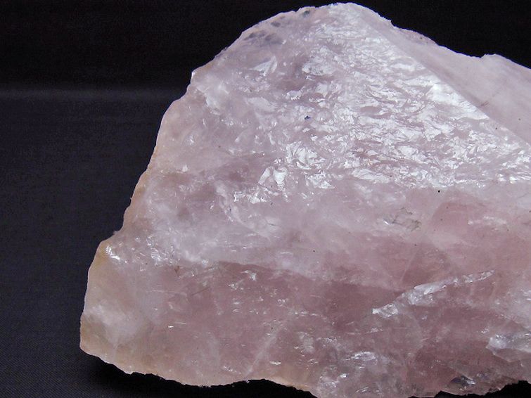 1.4Kg ローズクォーツ 原石 [t568-4456] 2枚目