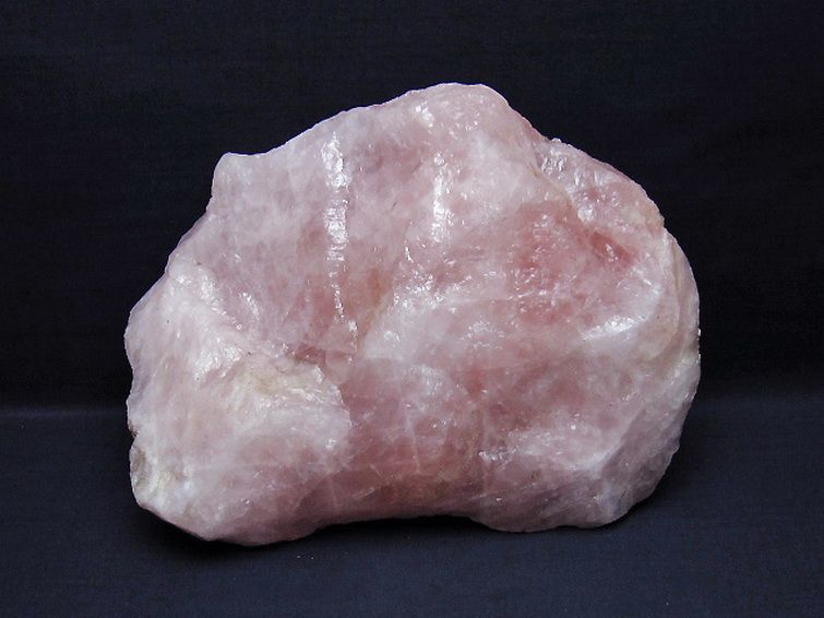 3.8Kg ローズクォーツ 原石 [t568-4468] 1枚目