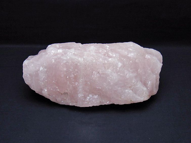 2.8Kg ローズクォーツ 原石 [t568-4476] 1枚目