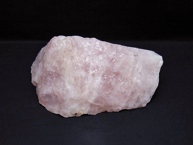 2.6Kg ローズクォーツ 原石 [t568-4487] 1枚目