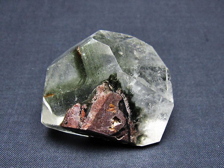 グリーンファントム 原石 [t577-4804] 1枚目