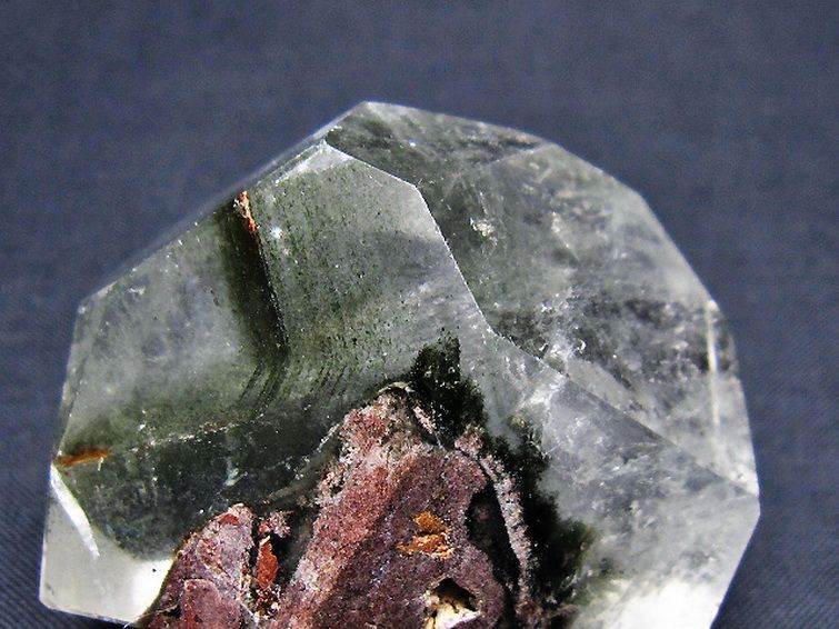 グリーンファントム 原石 [t577-4804] 2枚目