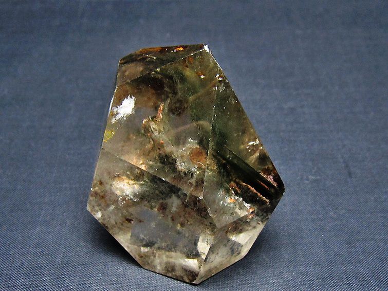 グリーンファントム 原石 [t577-4836] 1枚目