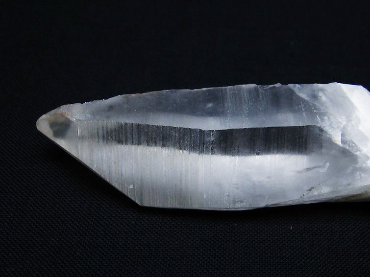 ヒマラヤ水晶 六角柱[T579-3772] 2枚目