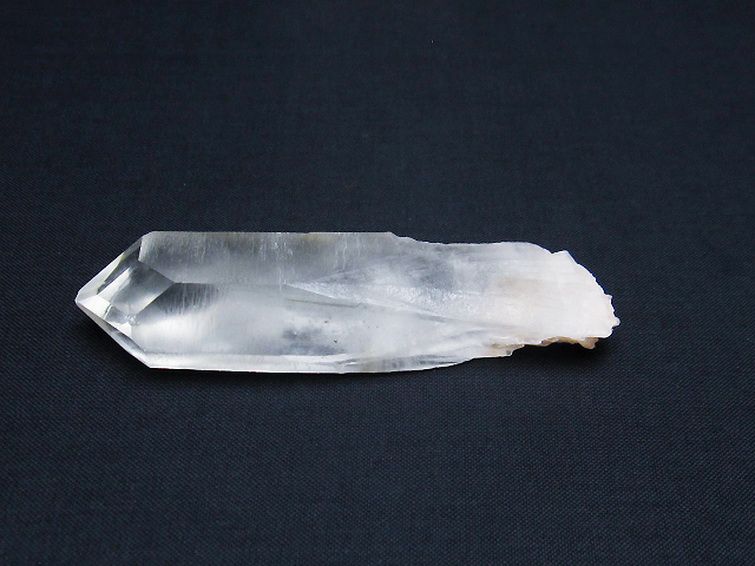 ヒマラヤ水晶 六角柱[T579-4051] 1枚目