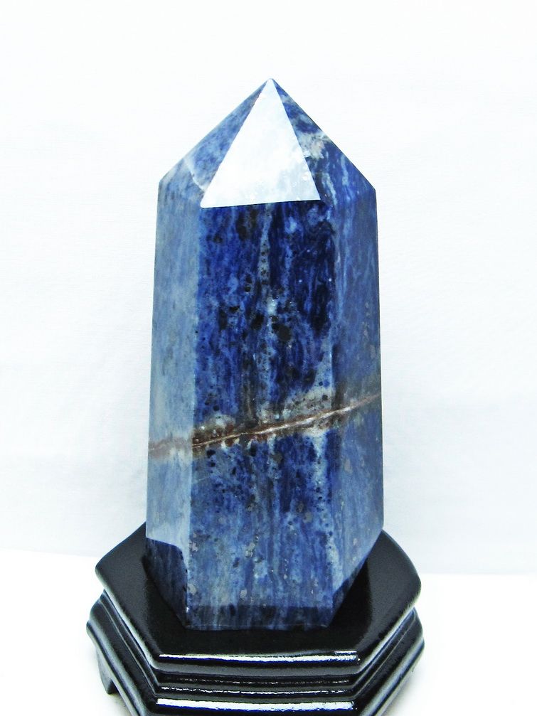 2.3Kg ソーダライト 六角柱 [t581-5783] 1枚目