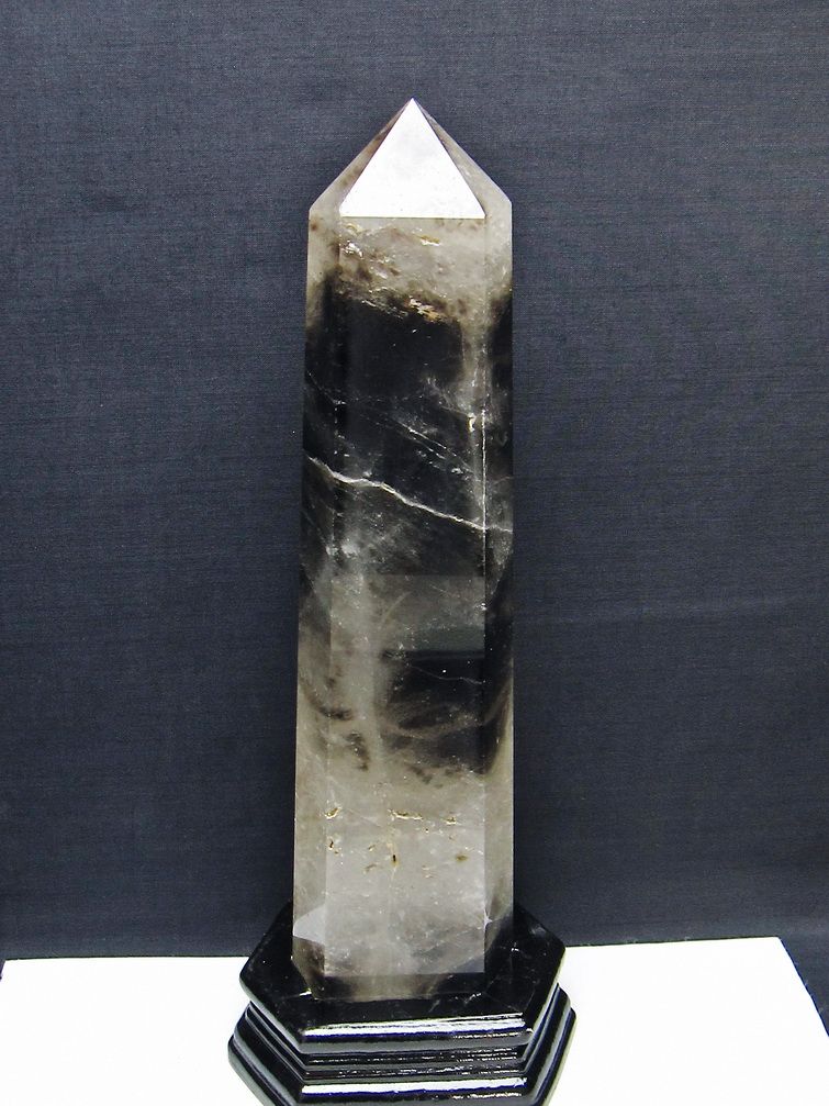 1.9Kg ライトニング水晶 六角柱[T581-6105] 1枚目