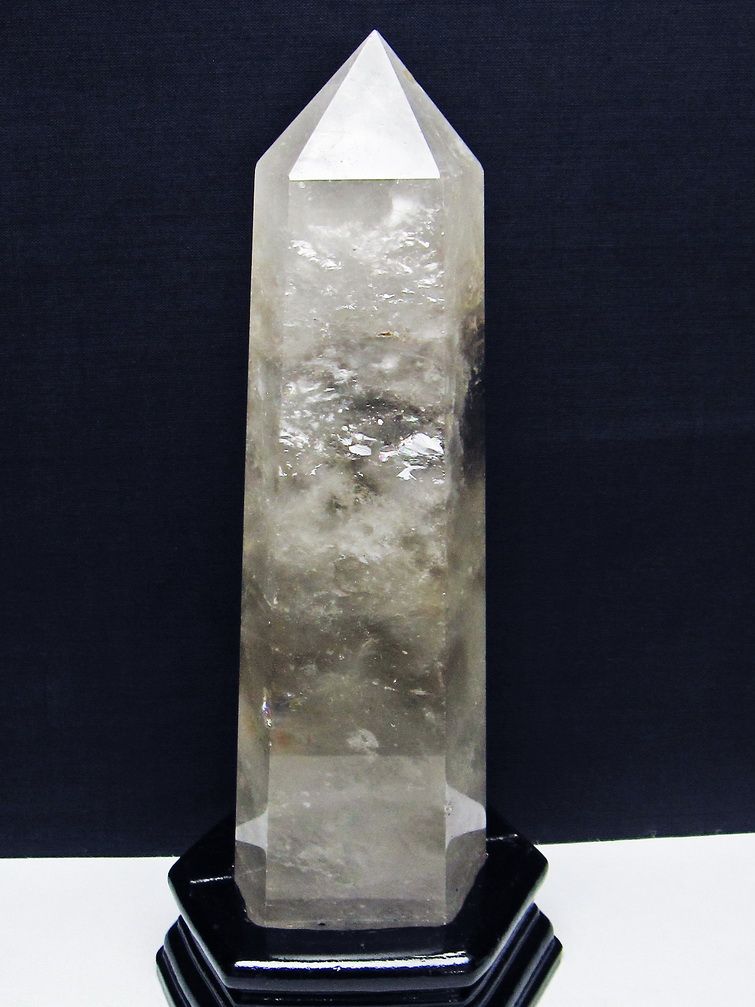 1.1Kg ライトニング水晶 六角柱[T581-6129] 1枚目