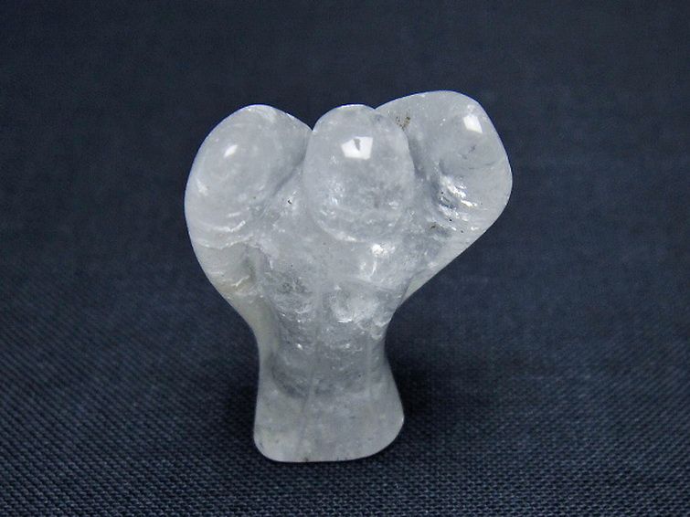 ヒマラヤ水晶天使 置物 [t585-2597] 1枚目