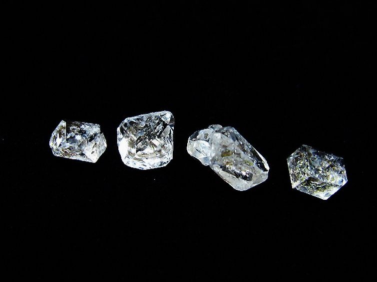 オイルクォーツ （石油入り 水晶） パキスタン産 [t596-3798] 2枚目