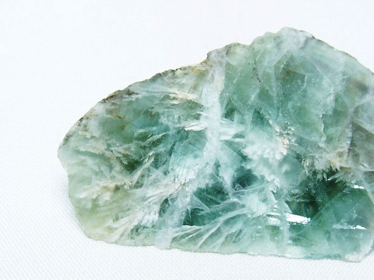 エンジェルフェザー フローライト 原石[T599-2567] 2枚目