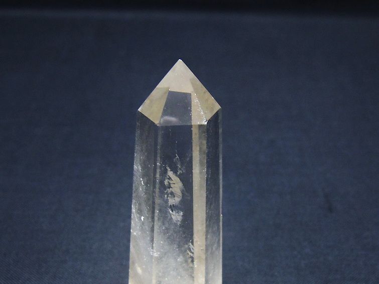 ヒマラヤ水晶 六角柱[T60-28071] 2枚目