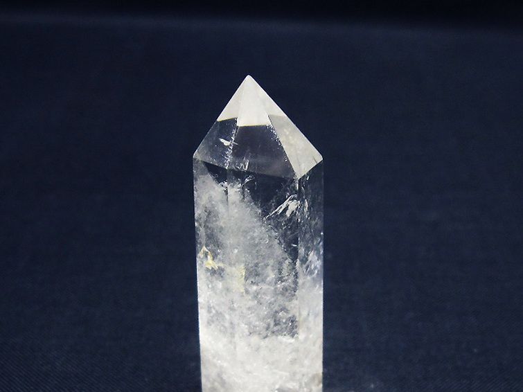 ヒマラヤ水晶 六角柱 [t60-28298] 3枚目