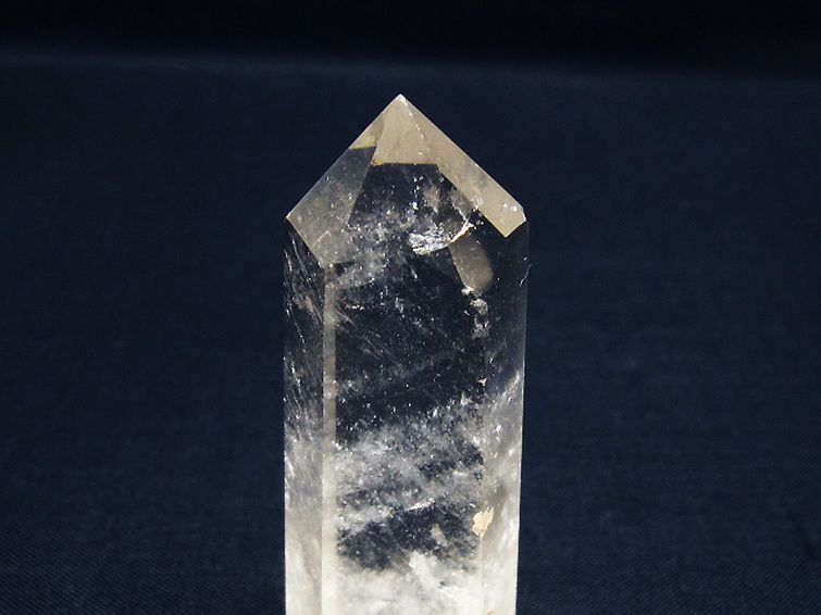 ヒマラヤ水晶 六角柱 [t60-28388] 2枚目