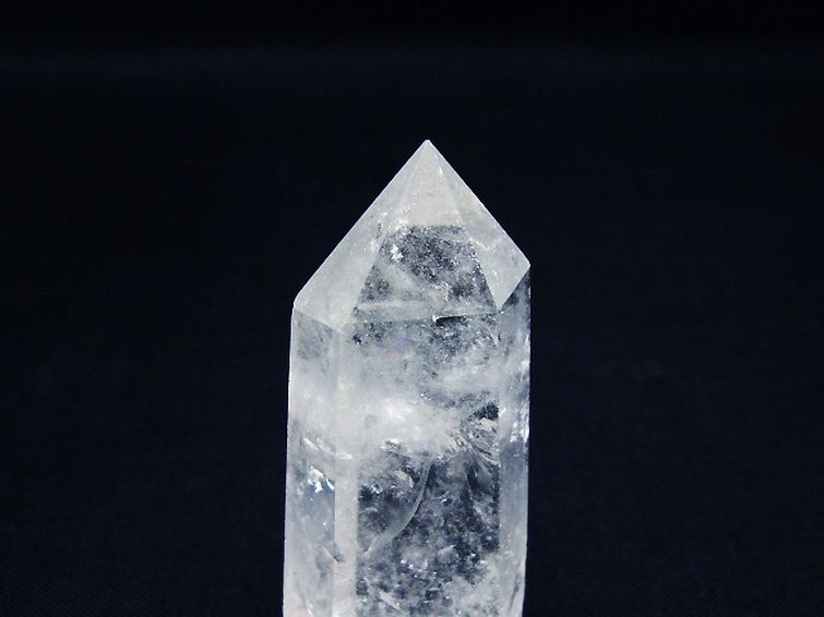 ヒマラヤ水晶 六角柱 [t60-28547] 2枚目