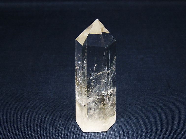 ヒマラヤ水晶 六角柱 [t60-28781] 1枚目