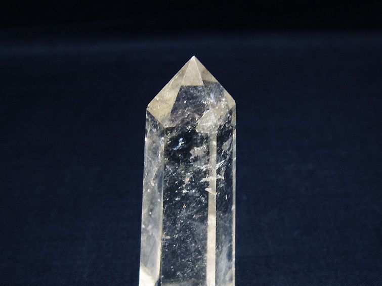 ヒマラヤ水晶 六角柱 [t60-28782] 3枚目