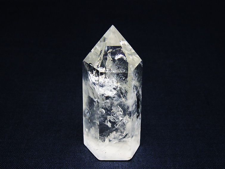 ヒマラヤ水晶 六角柱 [t60-28806] 1枚目