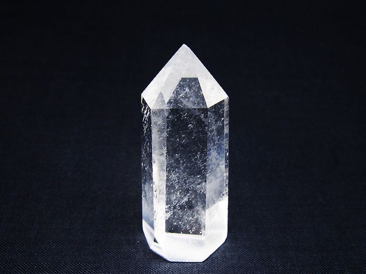 ヒマラヤ水晶 六角柱 [t60-28813] 1枚目