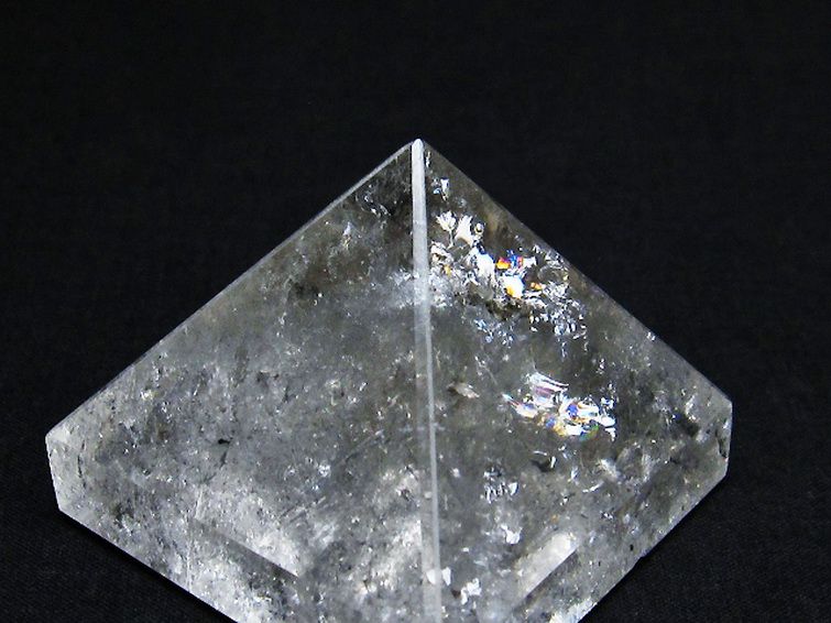 ヒマラヤ水晶ピラミッド[T600-2061] 3枚目