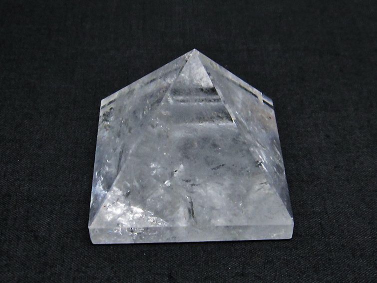 ヒマラヤ水晶ピラミッド[T600-2156] 1枚目
