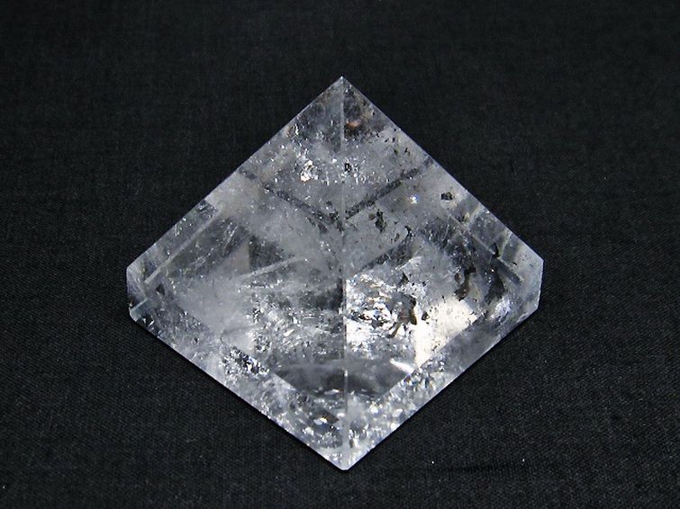 ヒマラヤ水晶ピラミッド[T600-2178] 2枚目