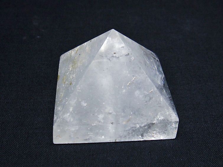 ヒマラヤ水晶ピラミッド[T600-2399] 1枚目