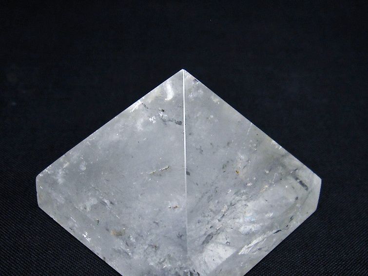 ヒマラヤ水晶ピラミッド[T600-2399] 3枚目