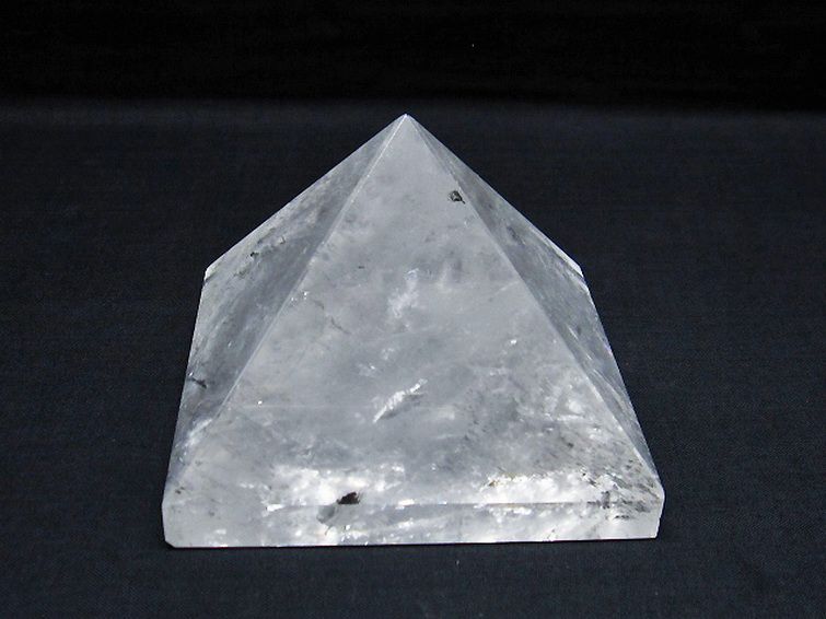 ヒマラヤ水晶ピラミッド[T600-2409] 1枚目