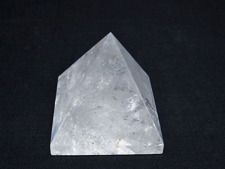 ヒマラヤ水晶ピラミッド[T600-2416] 1枚目