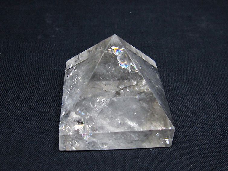 ヒマラヤ水晶ピラミッド[T600-2428] 1枚目
