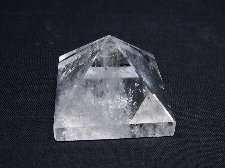 ヒマラヤ水晶ピラミッド[T600-2433] 1枚目