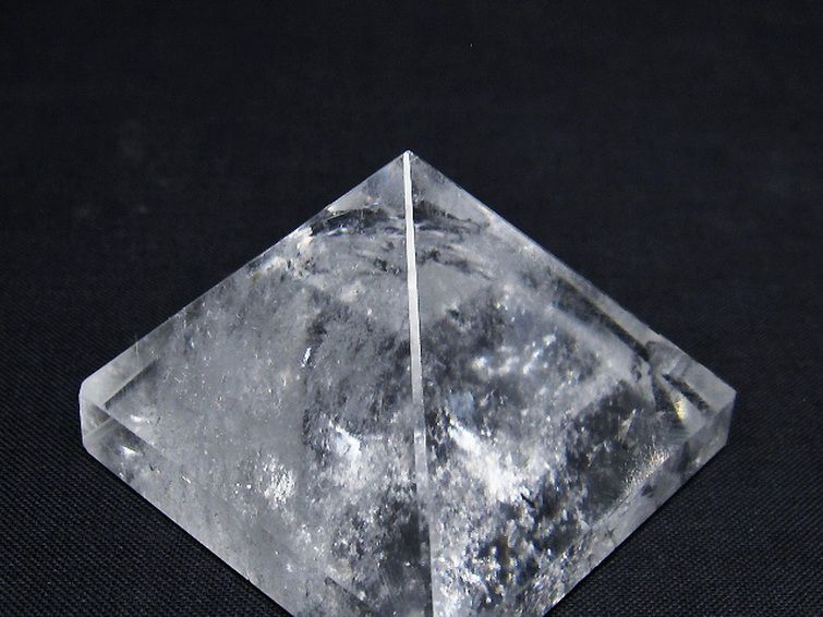 ヒマラヤ水晶ピラミッド[T600-2433] 3枚目