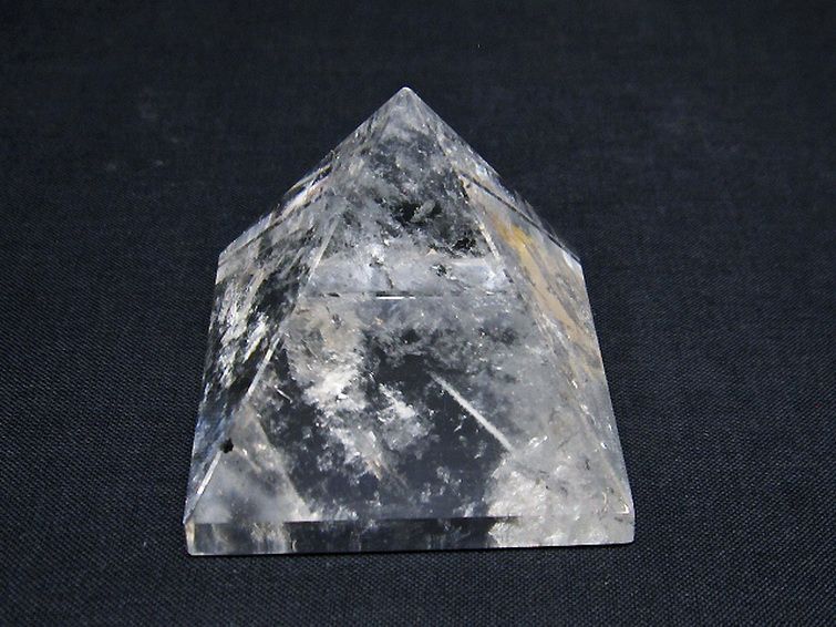 ヒマラヤ水晶ピラミッド[T600-2476] 1枚目