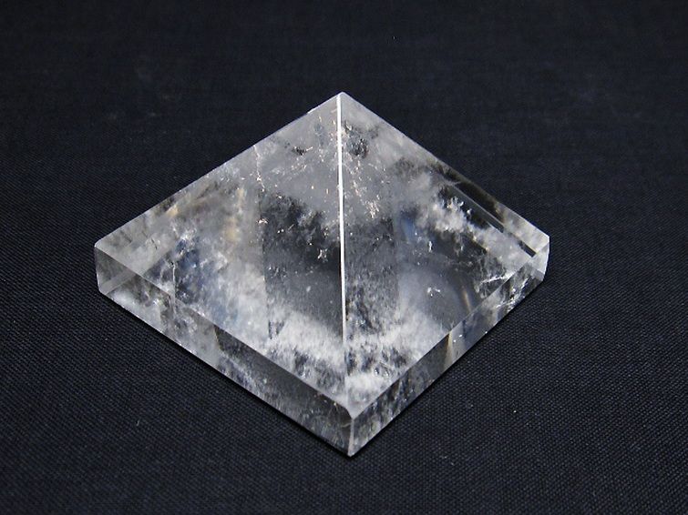 ヒマラヤ水晶ピラミッド[T600-2486] 2枚目