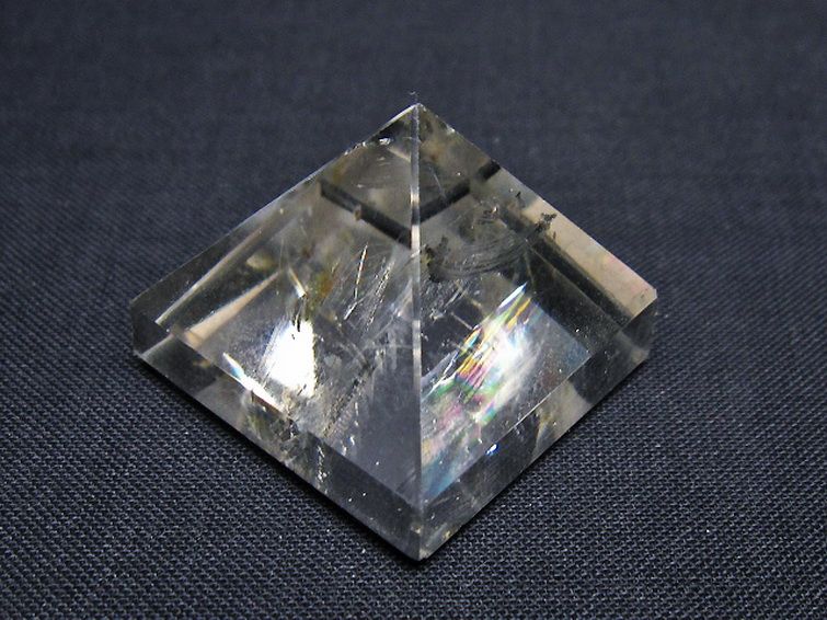 ヒマラヤ水晶ピラミッド [t600-2573] 2枚目