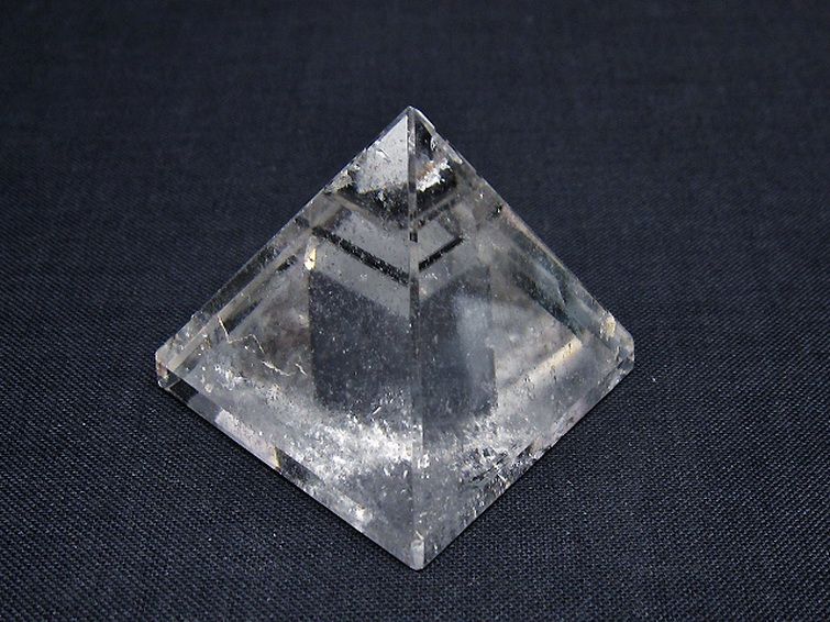 ヒマラヤ水晶ピラミッド[T600-2610] 2枚目