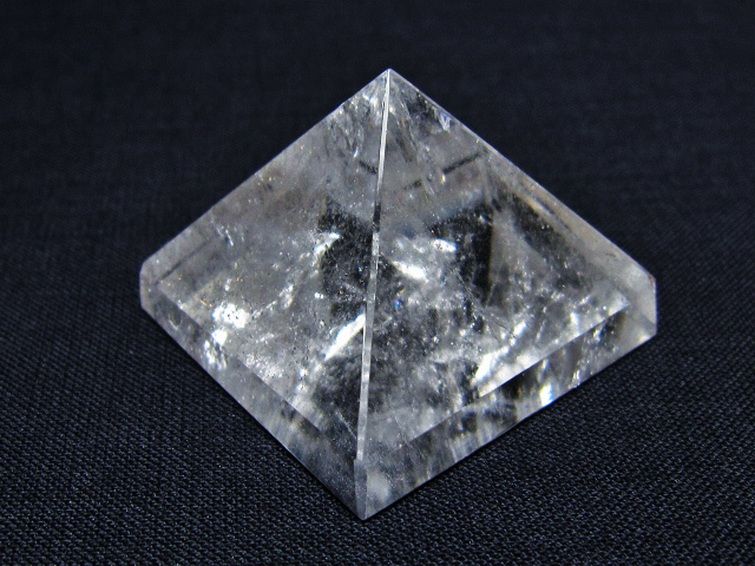 ヒマラヤ水晶ピラミッド [t600-2725] 2枚目