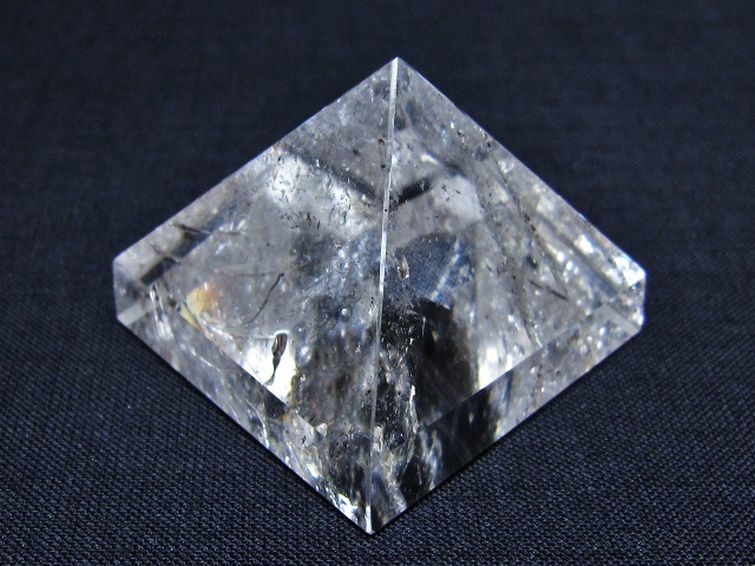 ヒマラヤ水晶ピラミッド [t600-2889] 3枚目