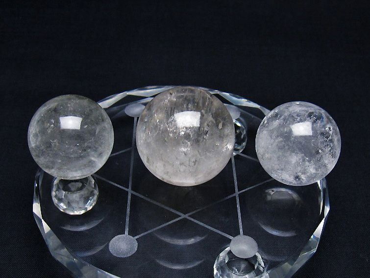 ヒマラヤ水晶 丸玉 七星陣 32mm [t602-2516] 2枚目